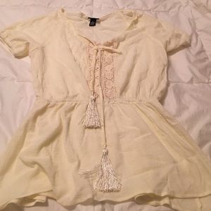 Super cute beachy shirt