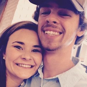 Meet your Posher, Katelyn