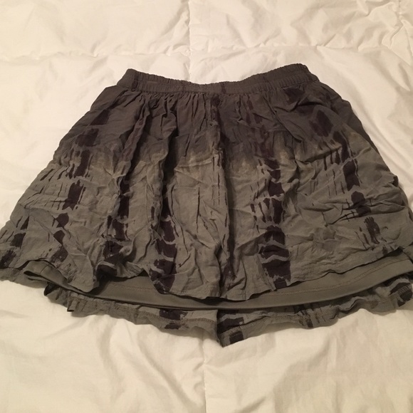 Super cute ombré colored skirt