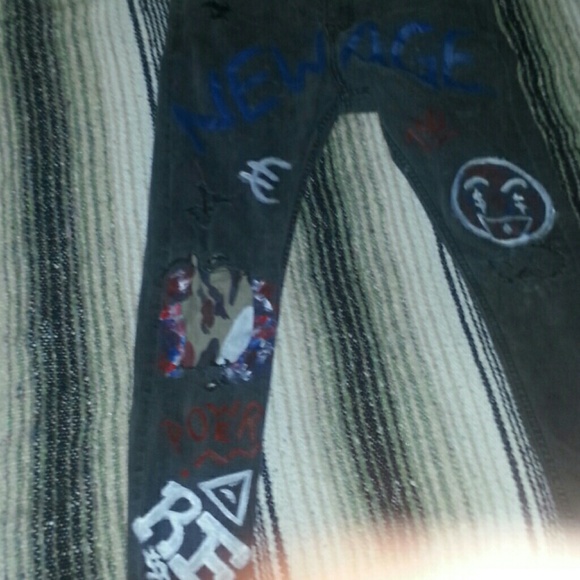 Customized pants - Picture 1 of 4