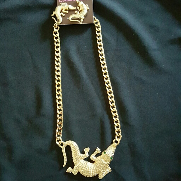 Alligator Necklace and Earring Set