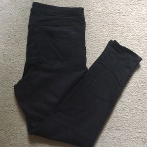 Old navy rockstar mid rise Jeggings