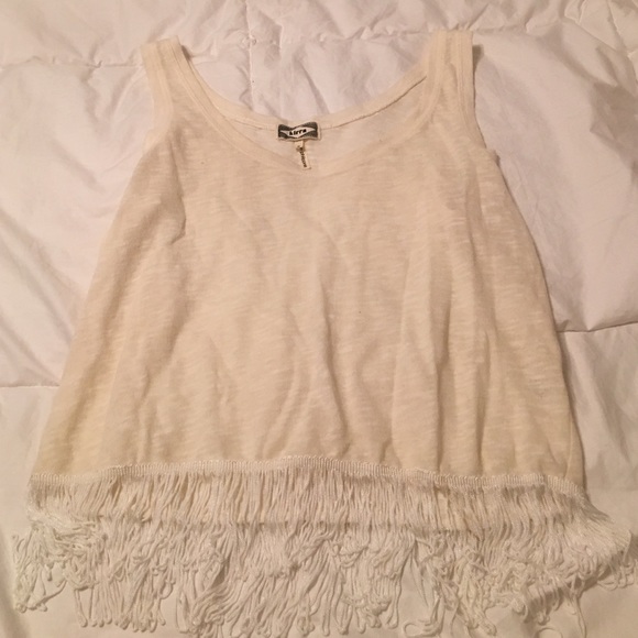 Cute fringe crop top
