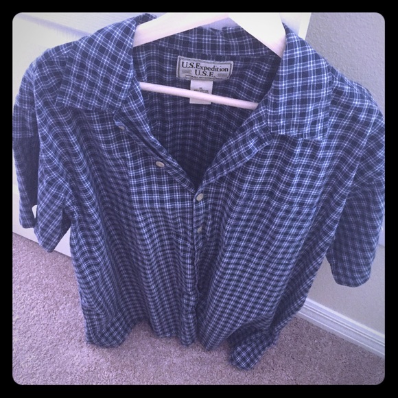 Men's button down checkered navy shirt NWOT xl