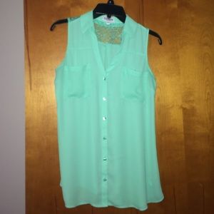 Button up tank