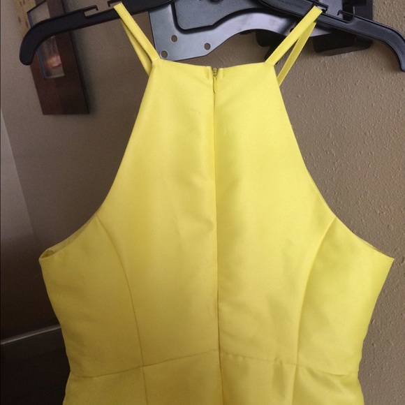 Chic Yellow Romper - Picture 4 of 4