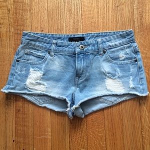 Forever 21 light wash destroyed high waist shorts!