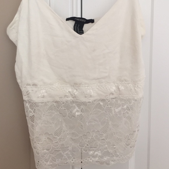 lace ivory crop top - Picture 2 of 4