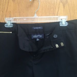 Jones of New York stretch shorts