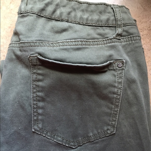 Kardashian Kollection Army Green Jegging - Picture 2 of 3