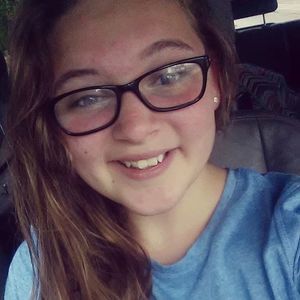 Meet your Posher, Elisabeth