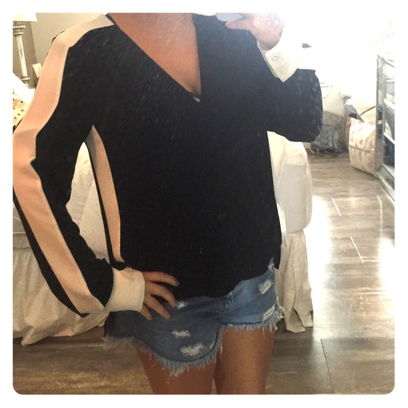 BCBG blouse