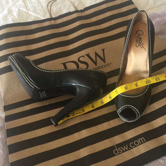 Carlos Santa heels
