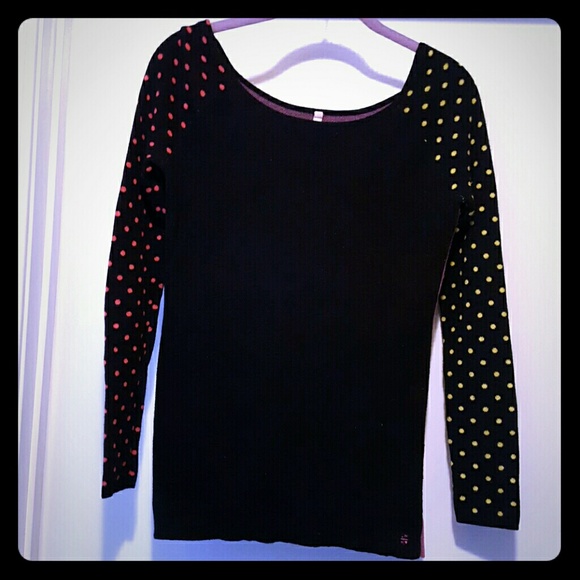 Girls sweater