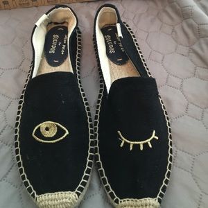 Soludos black and gold wink shoes