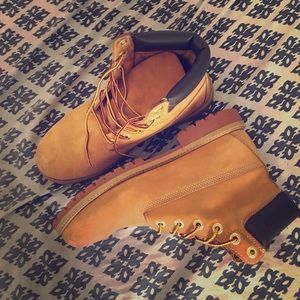 SOLD ON MERCARI‼️