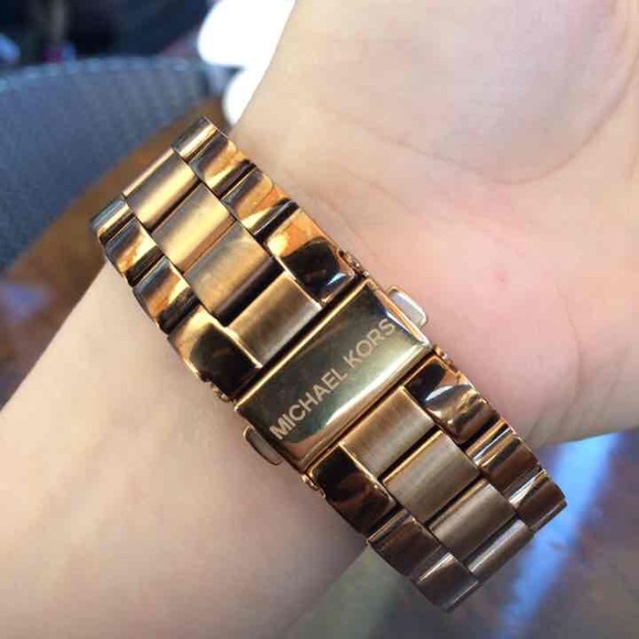 Michael Kors Rare Rose Gold watch main image 2