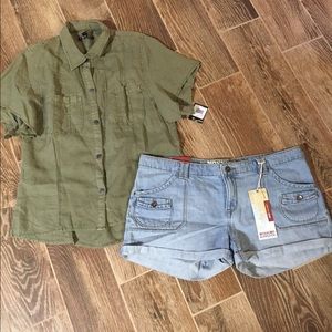 Nwt mossimo lowest rise shorts. Size 17.