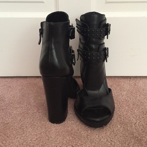 Bcbg all black heels with cut outs - Picture 3 of 3