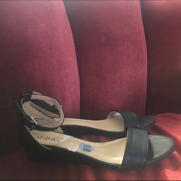 New strappy black wedges