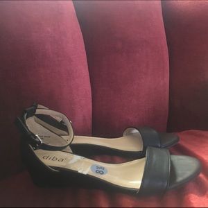 New strappy black wedges