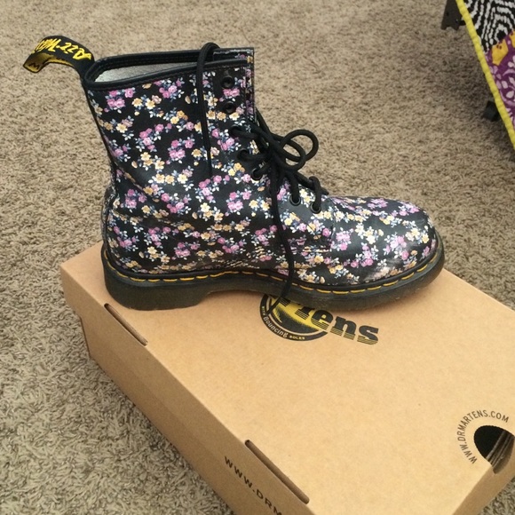 Doc Martins Mini Tydee