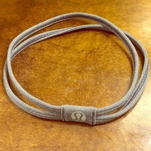 Lululemon double strand headband