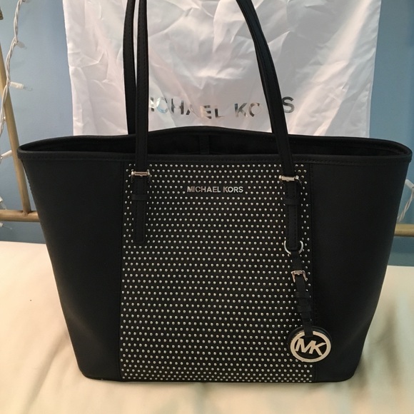 Like new Michael Kors bag!