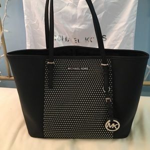 Like new Michael Kors bag!