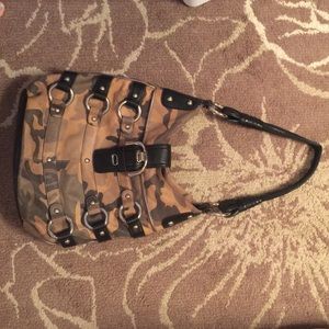 B.MAKOWSKY CAMO LEATHER PURSE