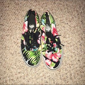 Hawaiian print VANS