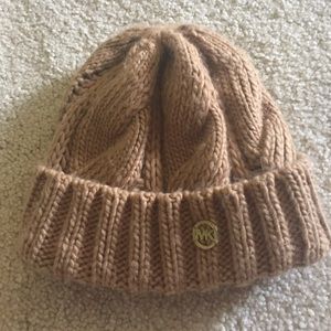 Micheal Kors beanie