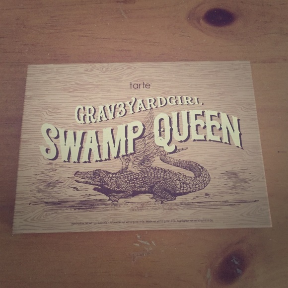 Grave3yardgirl Swamp Queen Palette - Tarte