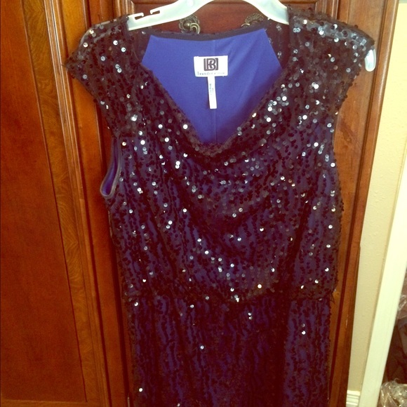 Sequined Cocktail Dress - Picture 1 of 2