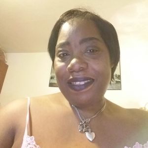 Meet your Posher, Joyce