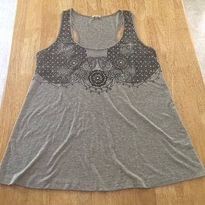 Gray tank