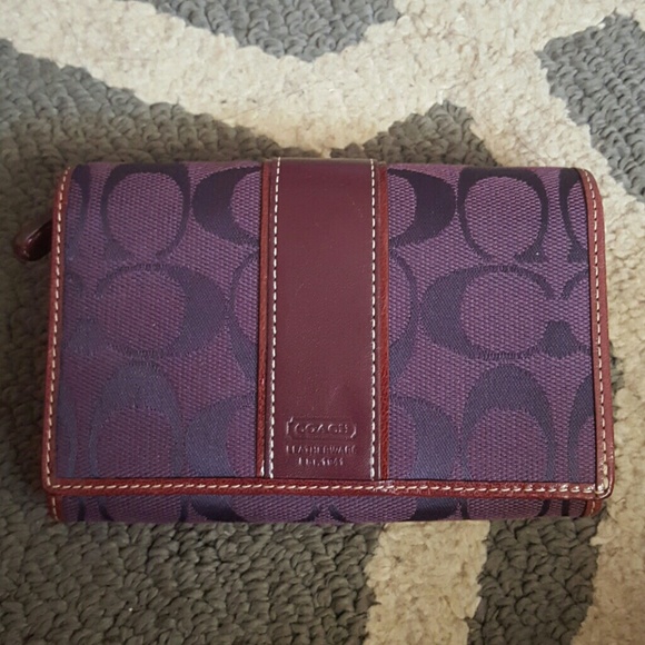 Coach wallet