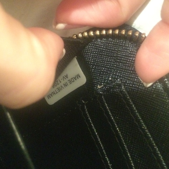 Flash Sale ❤️Michael Kors Wallet Wristlet - Picture 4 of 4