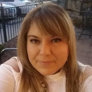 Meet your Posher, Ivette