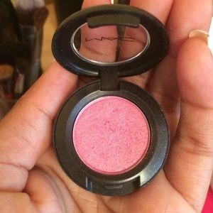 MAC eyeshadow
