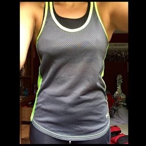 Underarmour workout tank top