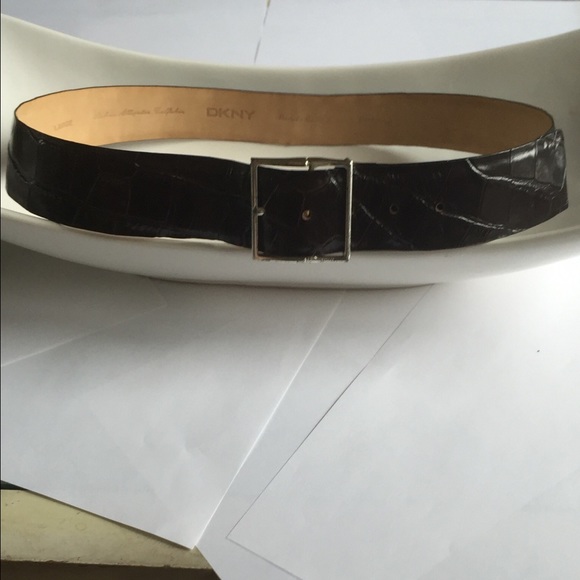 DKNY BROWN LEATHER BELT