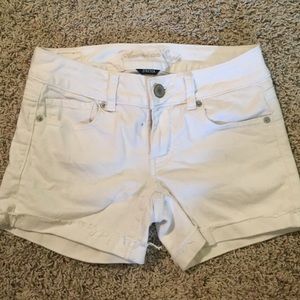 SOLD AE white denim shorts size 0