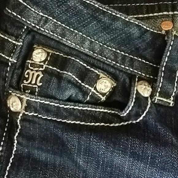 Miss Me Jeans - Picture 4 of 4