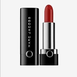 Marc Jacobs lipstick in "Dashing"