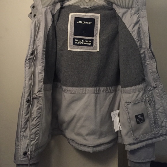 Abercrombie All season women's Large jacket - Picture 3 of 4