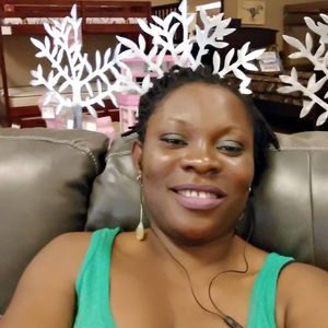 Meet your Posher, Tina