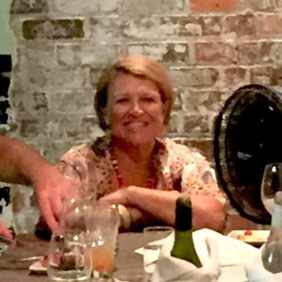 Meet your Posher, Wendy - Picture 1 of 1