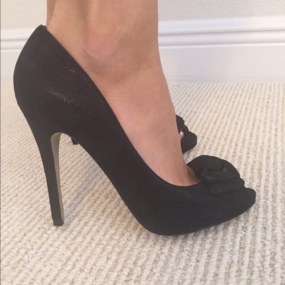 Ivanka Trump open toe black pump