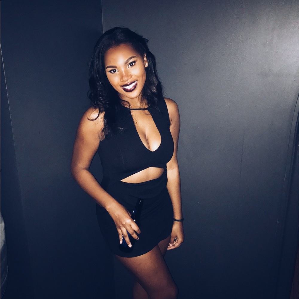 Meet your Posher, Maiya